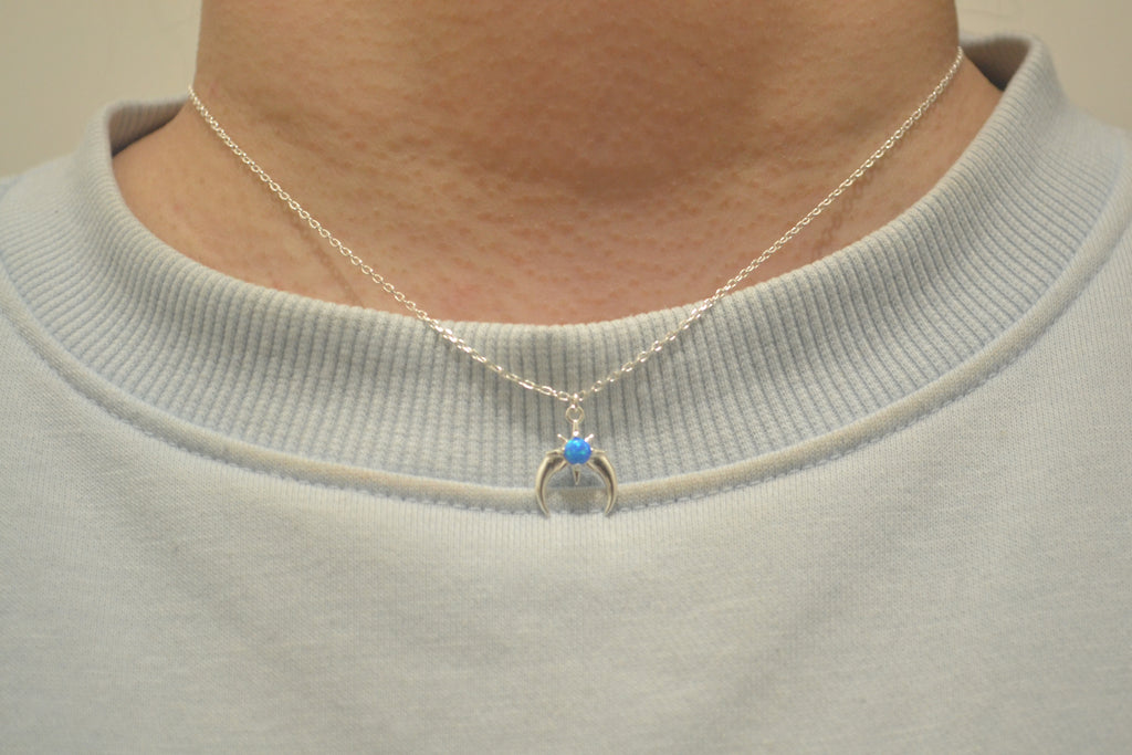 COLLAR MEDIA LUNA OPALO AZUL