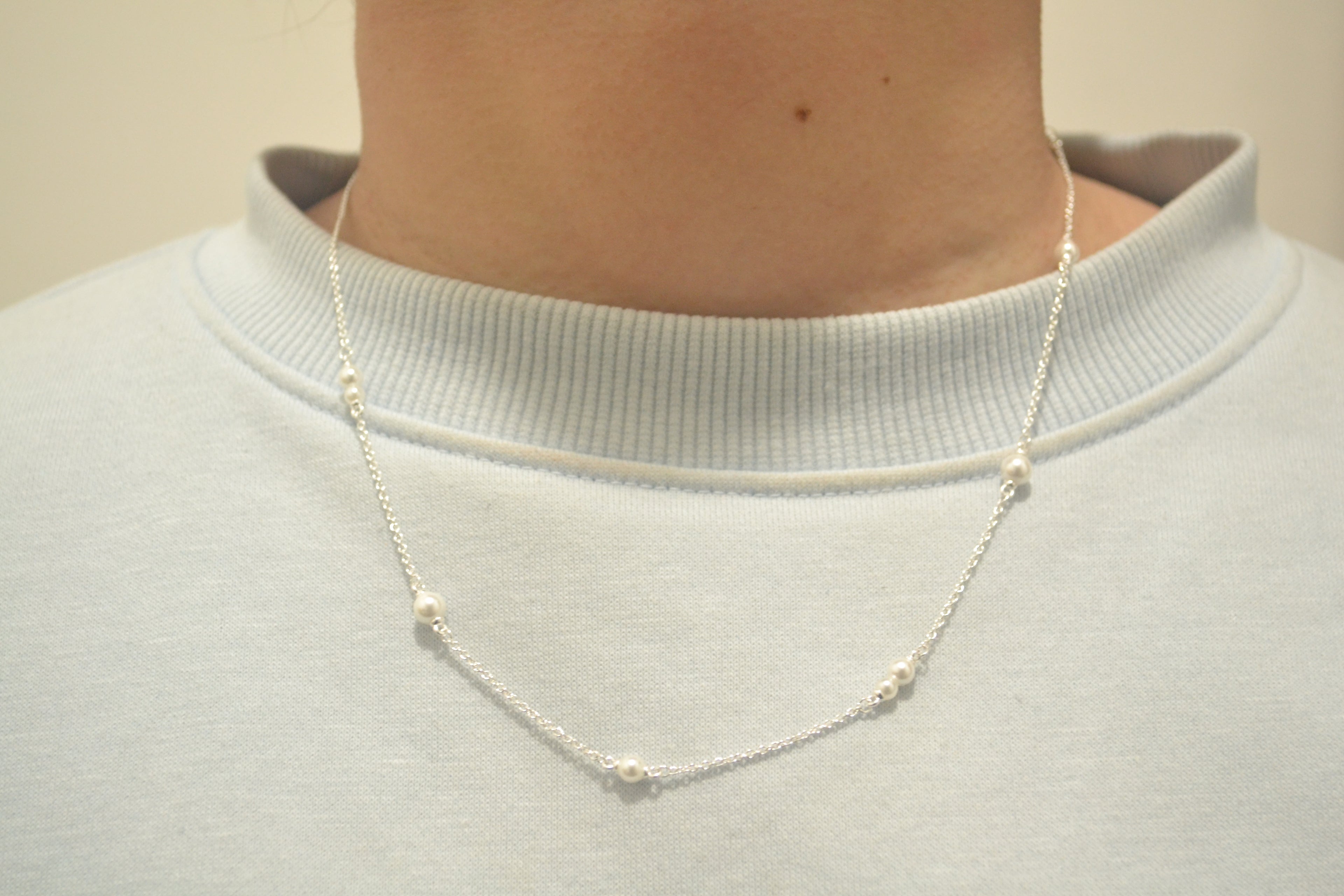 COLLAR ESTACIÓN PERLAS