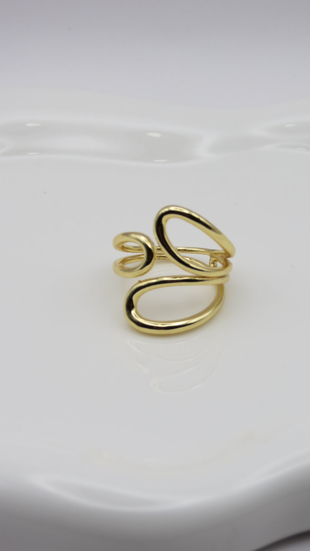 ANILLO LAURA