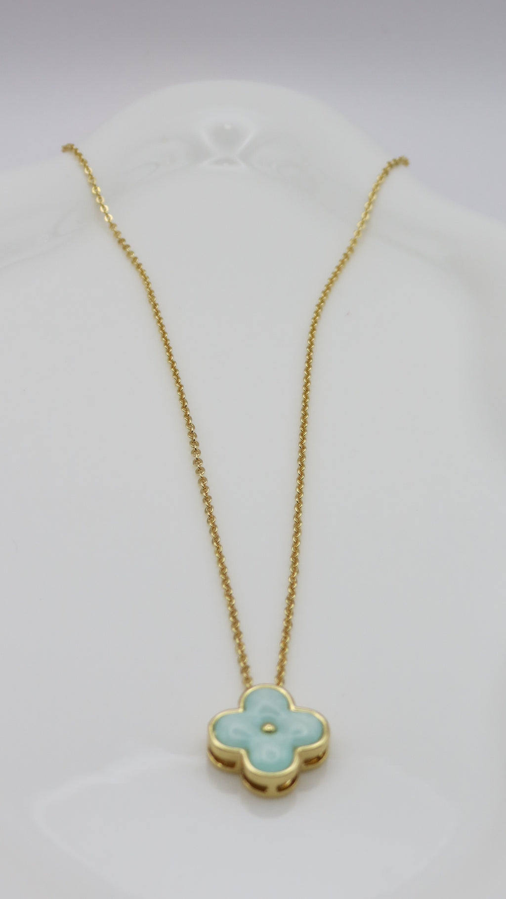 COLLAR CELESTE