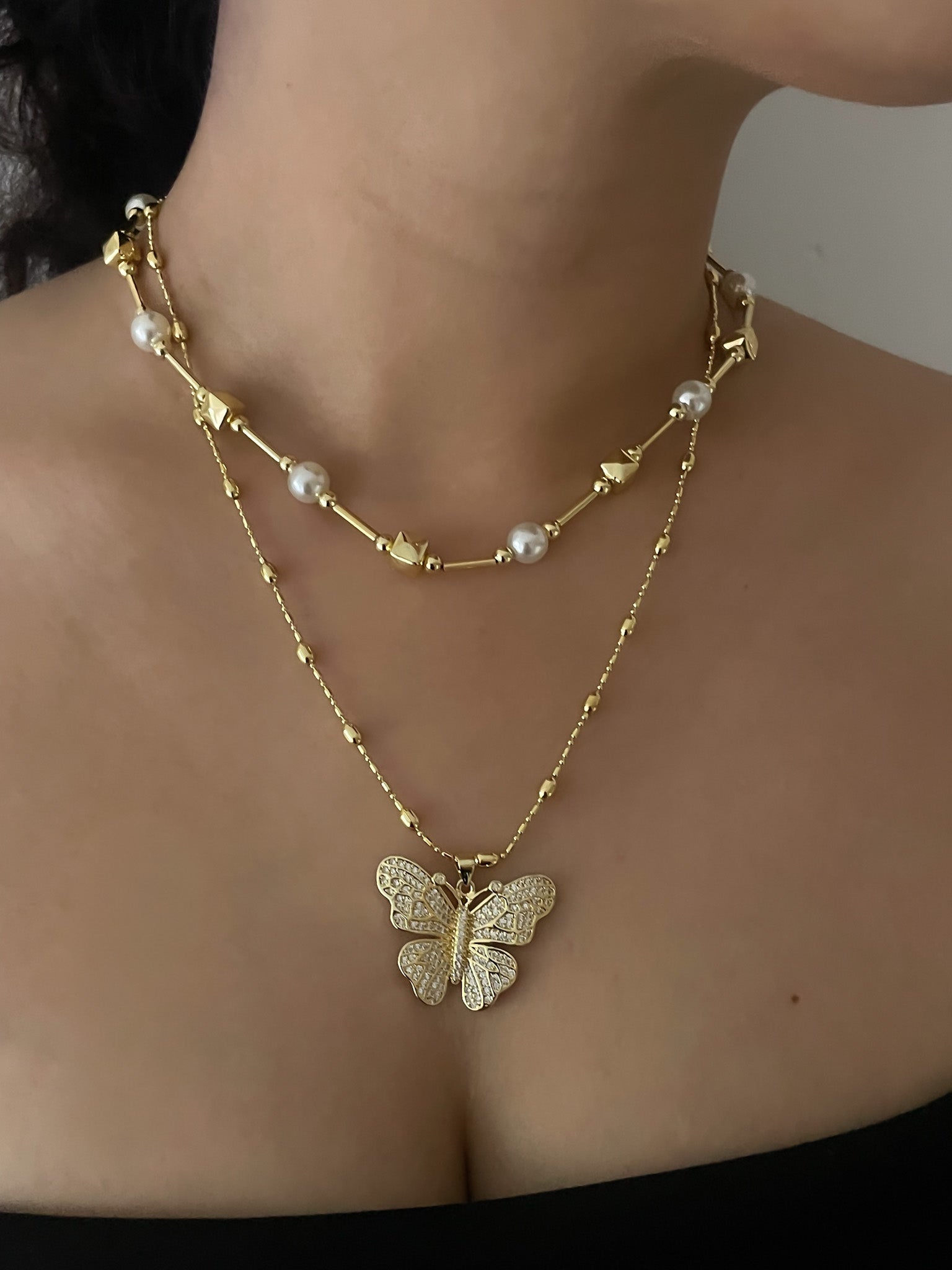 COLLAR MALIA PERLA & COLLAR MARIPOSA