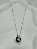 COLLAR NEGRO CORAZON
